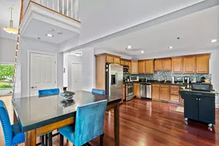 5 Meagans Way, Haverhill, MA 01832 - Photo 8
