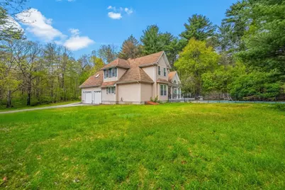113 Greenwich Plains Rd, Ware, MA 01082 - Photo 4