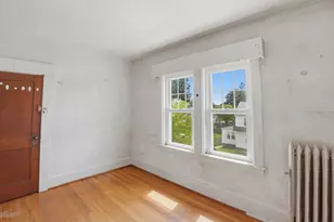 2 Jeppson Ave, Worcester, MA 01606 - Photo 18