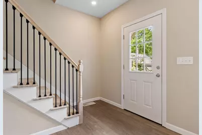 37 Dexter St, Orange, MA 01364 - Photo 6