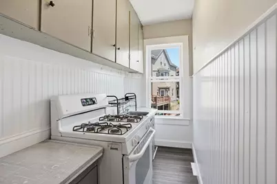 196 Irving St, Fall River, MA 02723 - Photo 6
