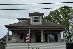 972 Maplewood St, New Bedford, MA 02745 - Photo 4
