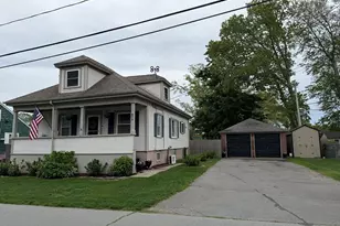 972 Maplewood St, New Bedford, MA 02745 - Photo 1