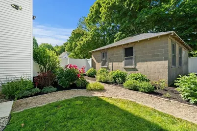 2 Swains Pond Ave, Melrose, MA 02176 - Photo 40