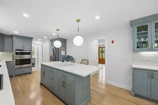 72 Oak Ave, Northborough, MA 01532 - Photo 4