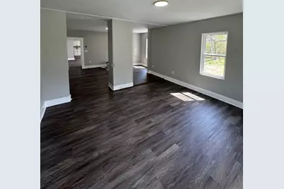 32 Main St, Monson, MA 01057 - Photo 12