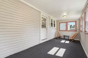 209 Adams St, Agawam, MA 01001 - Photo 16