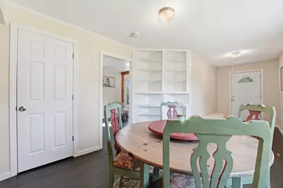 209 Adams St, Agawam, MA 01001 - Photo 8