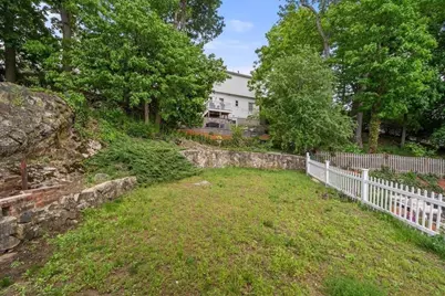 117 Fern Rd, Medford, MA 02155 - Photo 26