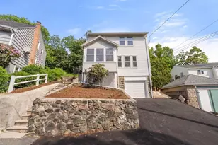 117 Fern Rd, Medford, MA 02155 - Photo 4