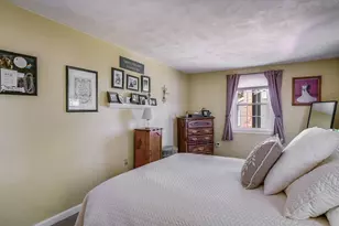 54 Maplewood Ave, Methuen, MA 01844 - Photo 16