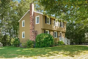 54 Maplewood Ave, Methuen, MA 01844 - Photo 30
