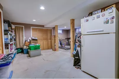 54 Maplewood Ave, Methuen, MA 01844 - Photo 24