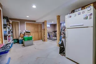 54 Maplewood Ave, Methuen, MA 01844 - Photo 24