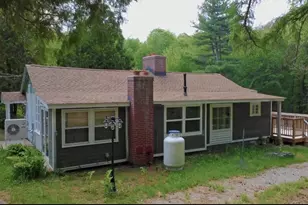 32 Hollow Rd, Wales, MA 01081 - Photo 2