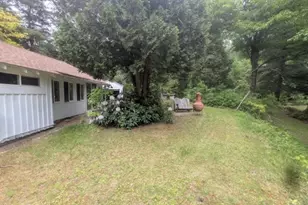 32 Hollow Rd, Wales, MA 01081 - Photo 36