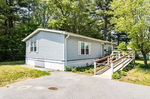 39 Friendship Dr, West Bridgewater, MA 02379 - Photo 2