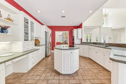 382 Falmouth Woods Rd, Falmouth, MA 02536 - Photo 10