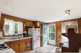 14 Chapel Rd, Mattapoisett, MA 02739 - Photo 8