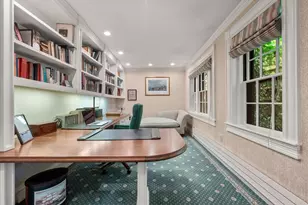 13 W Cedar St, Boston, MA 02108 - Photo 28