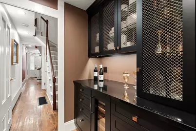13 West Cedar St, Boston, MA 02108 - Photo 16