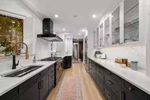 13 W Cedar St, Boston, MA 02108 - Photo 20