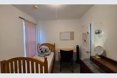 16 Bellevue St, Worcester, MA 01609 - Photo 10