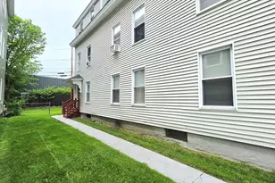 16 Bellevue St, Worcester, MA 01609 - Photo 4
