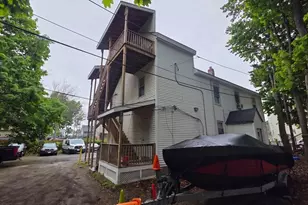 16 W Oberlin St, Worcester, MA 01610 - Photo 2
