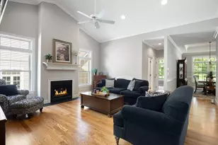 15 Strong Farm Ln, South Hadley, MA 01075 - Photo 4
