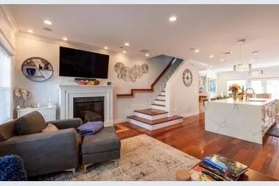 109 Tudor St, Boston, MA 02127 - Photo 10