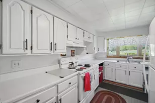2010-2012 Clayton Mill River Rd, New Marlboro, MA 01259 - Photo 8