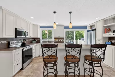 51 Lantern Ln, West Springfield, MA 01089 - Photo 12