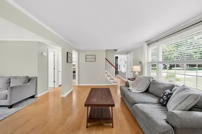 51 Lantern Ln, West Springfield, MA 01089 - Photo 10