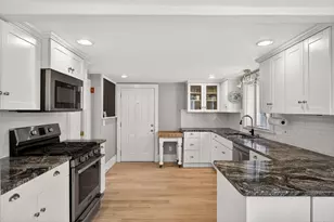 69 County Rd, Bourne, MA 02532 - Photo 4