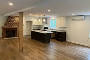 35 West St, Petersham, MA 01366 - Photo 4