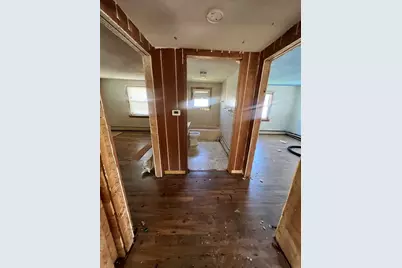 294 Mount Pleasant St, New Bedford, MA 02746 - Photo 14