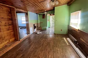 294 Mt Pleasant St, New Bedford, MA 02746 - Photo 10