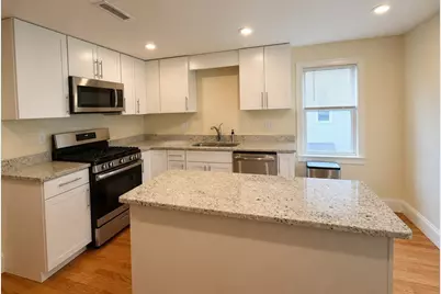 30 Willow Street #30, Newton, MA 02459 - Photo 4
