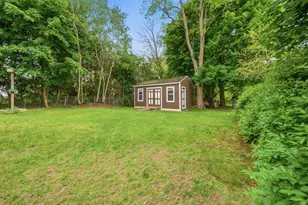 33 Quincy St, Holbrook, MA 02343 - Photo 36