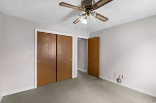 70 North Ct, Fall River, MA 02720 - Photo 16