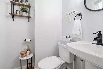 16 Bay State Road, Worcester, MA 01606 - Photo 10