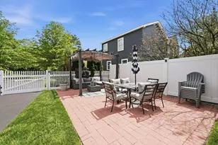 16 Bay State Rd, Worcester, MA 01606 - Photo 36