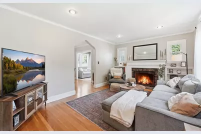 16 Bay State Road, Worcester, MA 01606 - Photo 6