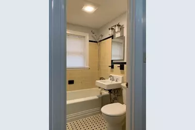 1517 Centre St, Boston, MA 02132 - Photo 24