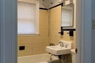 1517 Centre St, Boston, MA 02132 - Photo 24