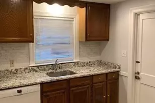 1517 Centre St, Boston, MA 02132 - Photo 20