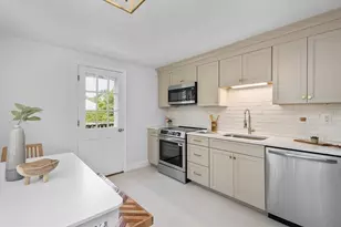 117 Oak Ridge Dr, Ayer, MA 01432 - Photo 8