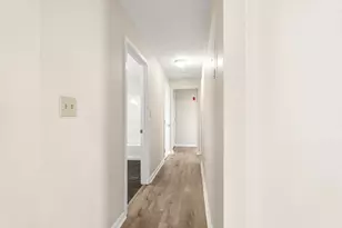 204 Wilson St, Haverhill, MA 01832 - Photo 10