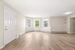 204 Wilson St, Haverhill, MA 01832 - Photo 8